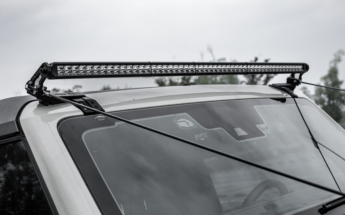 IRURI-RETURN Bronco Roof Light Bar Mount Brackets（a pair）