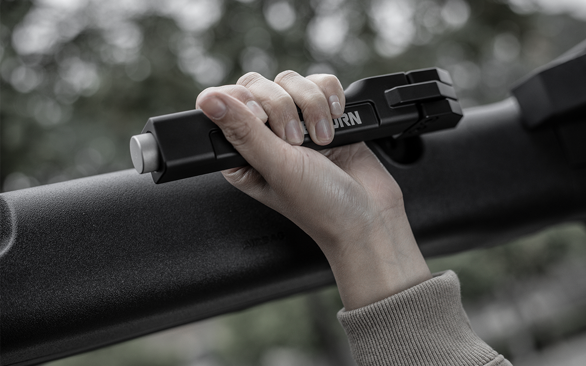IRURI-RETURN Bronco Roof Access Grab Handle Set – Front（a pair）