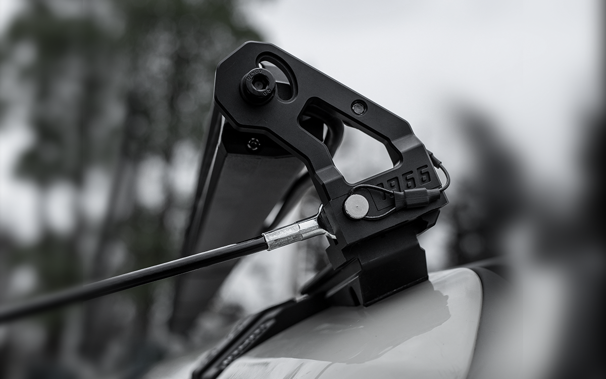 IRURI-RETURN Bronco Roof Light Mount with 52" Sliding Rail（a pair）