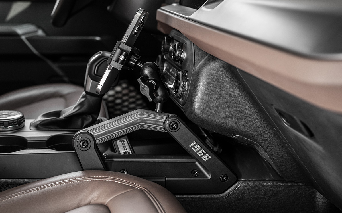IRURI-RETURN Bronco Tactical Center Console Armrest
