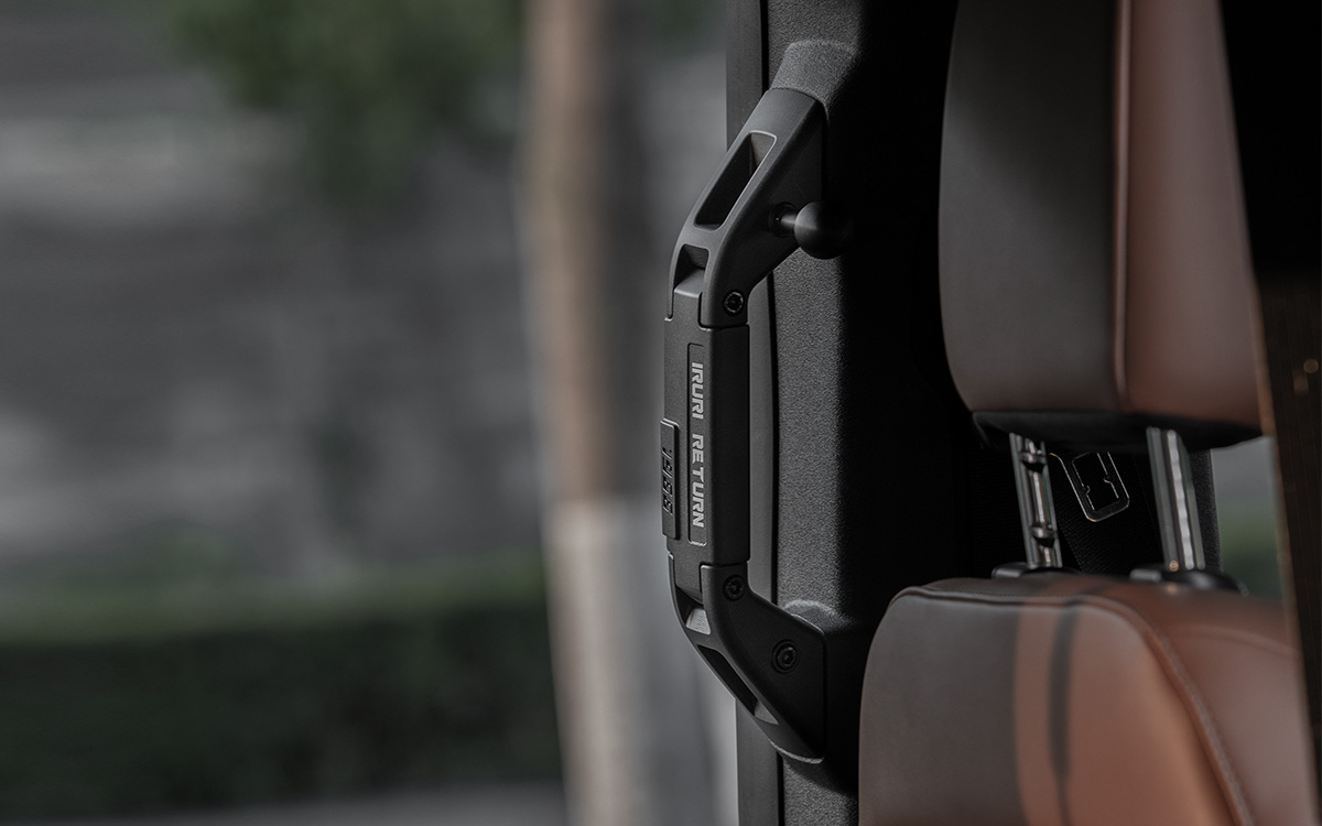 IRURI- Bronco B-Pillar Grab Handle（a pair）