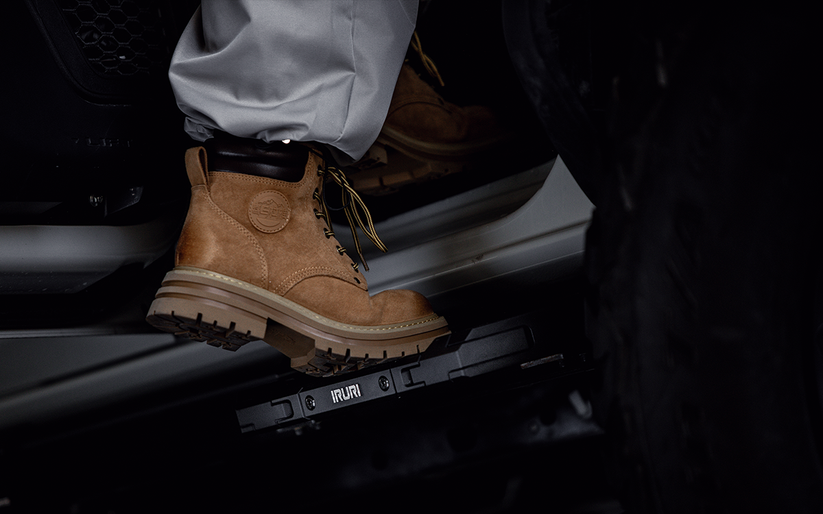 IRURI Quick-Release Rock Rail Side Steps for Ford Bronco（a pair）