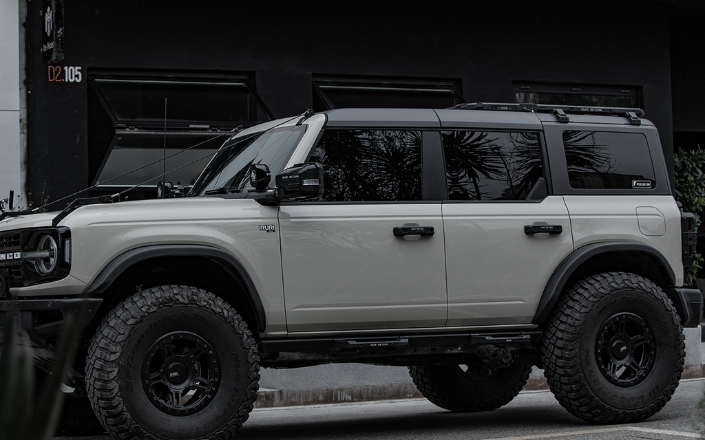 IRURI Quick-Release Rock Rail Side Steps for Ford Bronco（a pair）