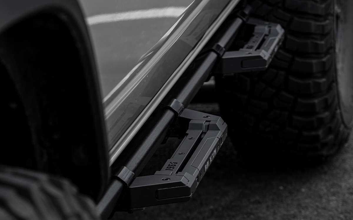IRURI Quick-Release Rock Rail Side Steps for Ford Bronco（a pair）