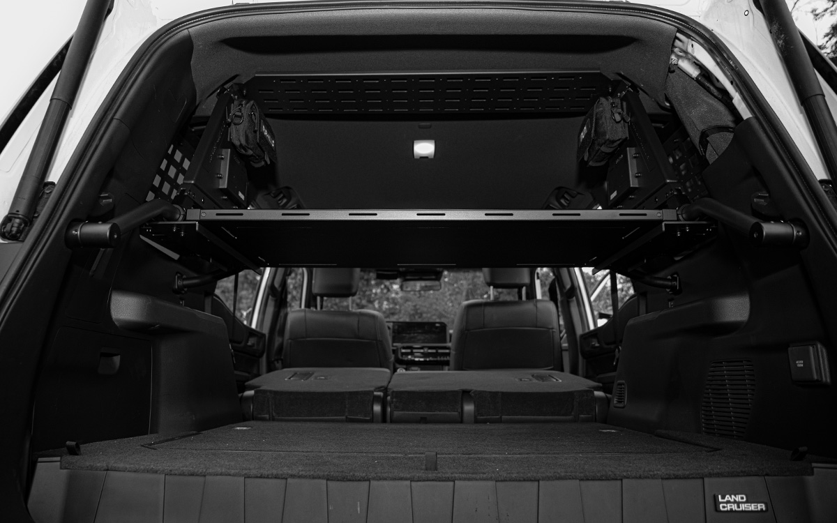 IRURI-HILLS Modular Cargo System for Lexus GX550