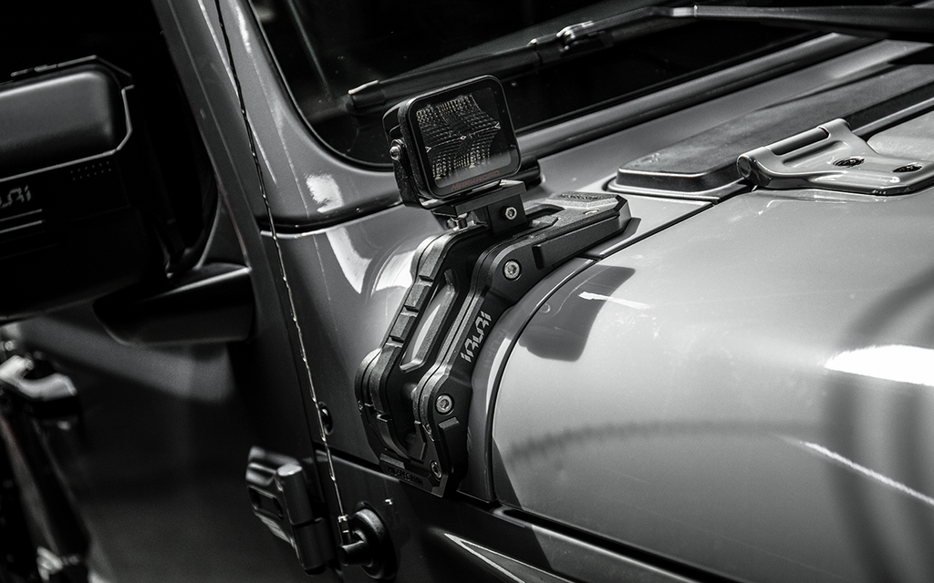 IRURI Origin A-Pillar Light Mount（a pair）