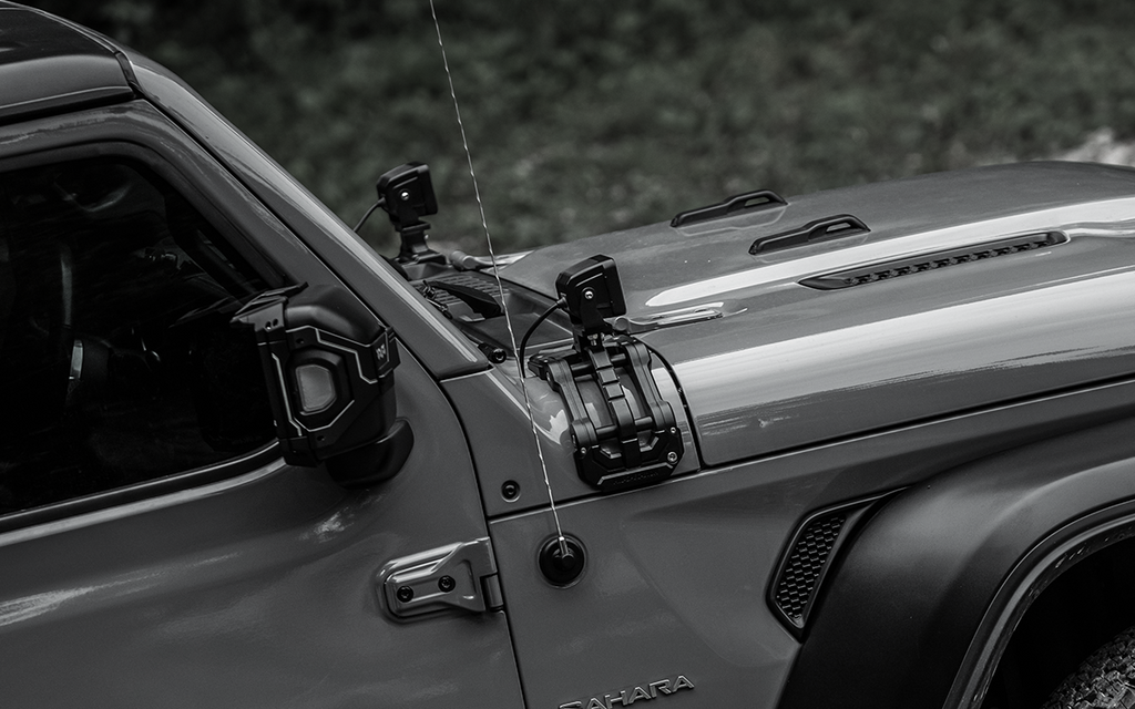 IRURI Origin A-Pillar Light Mount（a pair）