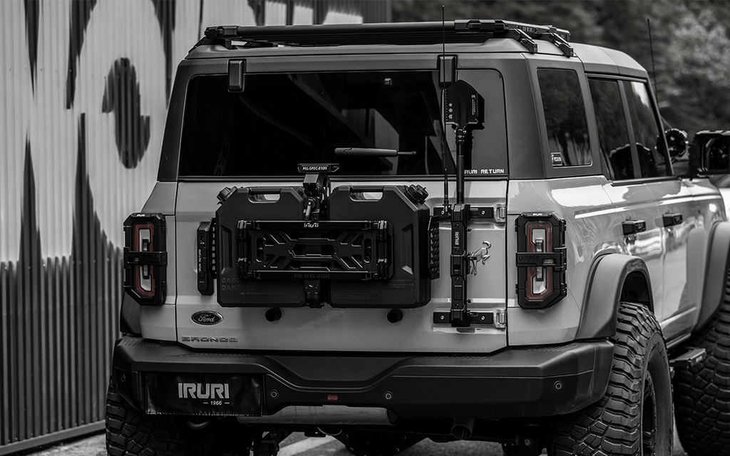 IRURI-RETURN Bronco Tail Light Guards(a pair）