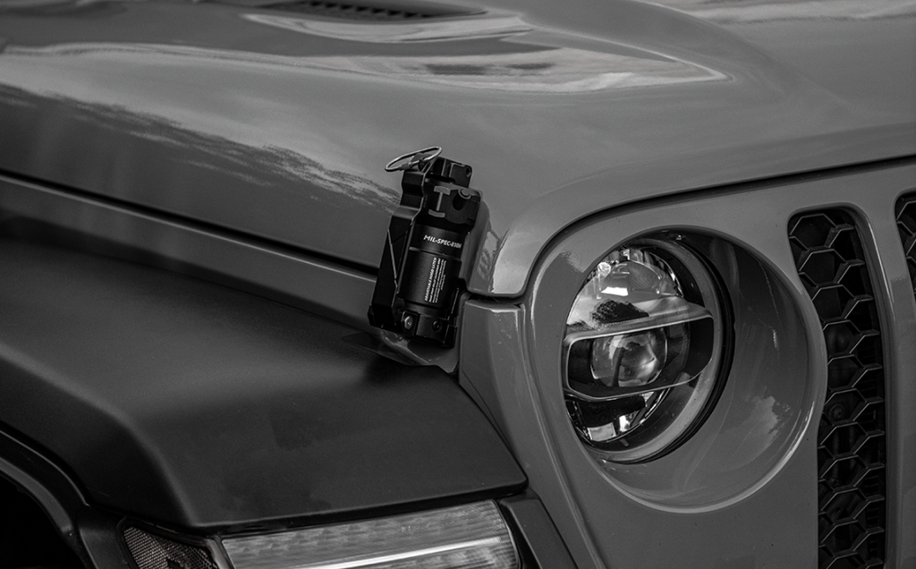 IRURI "Grenade" Hood Latch & Sand Mirror Kit for Jeep Wrangler（a pair）